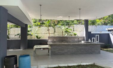 Quinta en venta al pie de la Carretera Nacional, Allende, NL