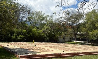 Quinta en venta al pie de la Carretera Nacional, Allende, NL