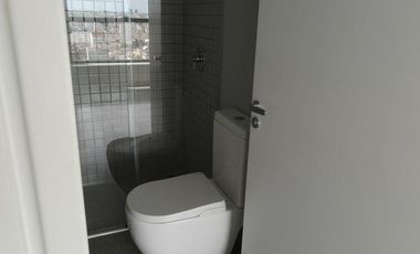 Alquiler 2 Ambientes c/ escritorio en Puerto Madero  Balcón + Amenities Premium