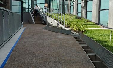 Alquiler 2 Ambientes c/ escritorio en Puerto Madero  Balcón + Amenities Premium