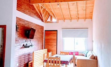 HERMOSA CASA AMOBLADA CON PISCINA ALQUILER PERMANENTE