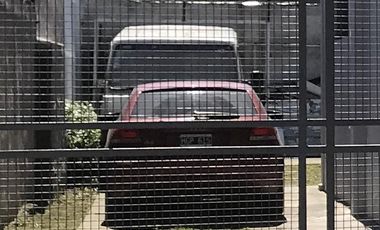 Local amplio tipo galpon en excelente zona industrial, comercial