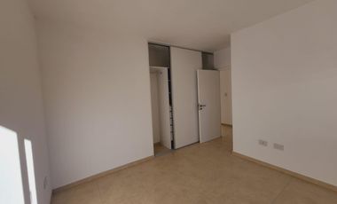 Venta depto 2 dormi con cochera, Obrero Argentino  300 Neuquen Confluencia Rural