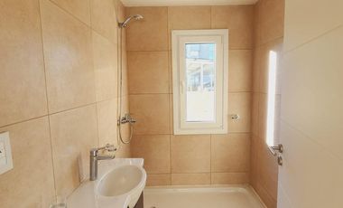 Venta depto 2 dormi con cochera, Obrero Argentino  300 Neuquen Confluencia Rural