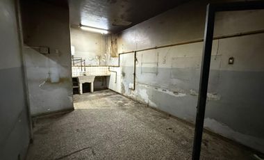 Salguero 500, Local de 7,80 de frente x 16 de fondo, Local en Plaza Almagro