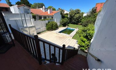 Casa en alquiler temporario - 6 Dormitorios 6 Baños - Mar del Plata