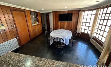 Casa en alquiler temporario - 6 Dormitorios 6 Baños - Mar del Plata