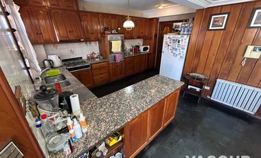 Casa en alquiler temporario - 6 Dormitorios 6 Baños - Mar del Plata