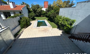 Casa en alquiler temporario - 6 Dormitorios 6 Baños - Mar del Plata