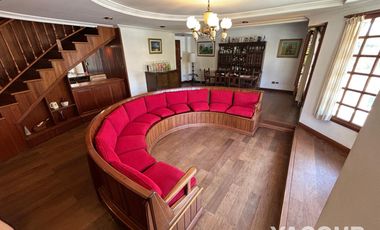 Casa en alquiler temporario - 6 Dormitorios 6 Baños - Mar del Plata