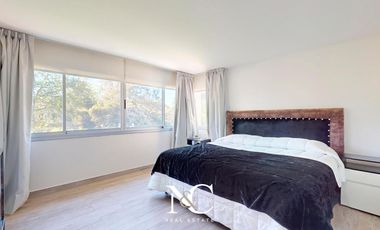 Casa en Abril Club De Campo, Barrio Lago