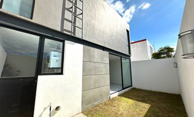 Casa en Venta El Campestre, Condominio Bakal, Zapopan, Jal.