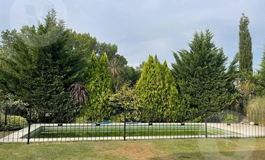 Casa en venta con renta- Barrio La Horqueta de Echeverría, Canning