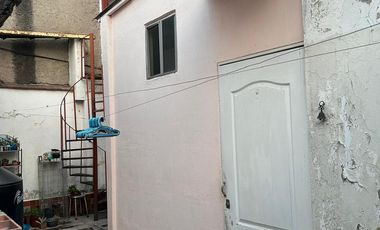 Venta de casa, bien ubicada, col. San Diego Churubusco, Coyoacán