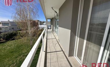 Alquiler de Casa en Barrio Comahue Golf Club