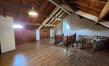 Venta chalet 8 ambientes, Los Troncos, Mar del Plata