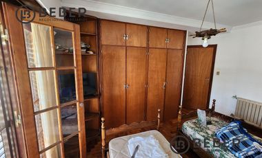 Venta chalet 8 ambientes, Los Troncos, Mar del Plata