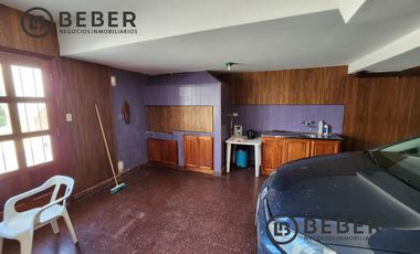 Venta chalet 8 ambientes, Los Troncos, Mar del Plata