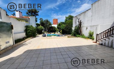 Venta chalet 8 ambientes, Los Troncos, Mar del Plata