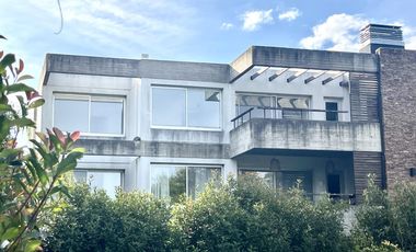 Oportunidad Retasado. Depto Venta Altos de Benavidez, 3 amb con Trza Parri Cochera