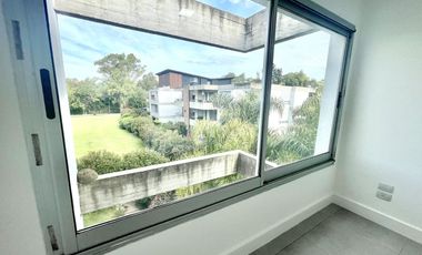 Oportunidad Retasado. Depto Venta Altos de Benavidez, 3 amb con Trza Parri Cochera