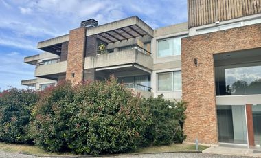 Oportunidad Retasado. Depto Venta Altos de Benavidez, 3 amb con Trza Parri Cochera