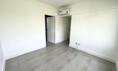 Oportunidad Retasado. Depto Venta Altos de Benavidez, 3 amb con Trza Parri Cochera