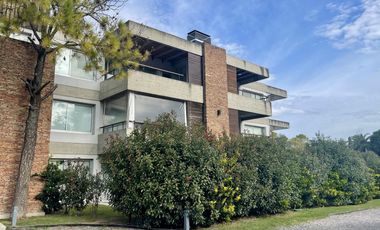 Oportunidad Retasado. Depto Venta Altos de Benavidez, 3 amb con Trza Parri Cochera