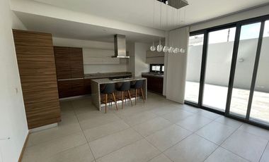 Departamento en renta en Torre Eleve