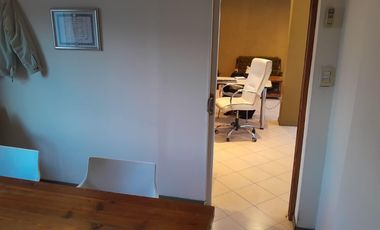 Departamento 2 ambientes sobre Gorriti a dos cuadras de las Lomitas y estación Lomas de Zamora.