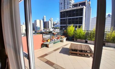 Departamento 2 ambientes sobre Gorriti a dos cuadras de las Lomitas y estación Lomas de Zamora.