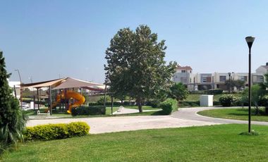 CASA EN VENTA EN SAMSARA, DOMINIO CUMBRES GARCIA