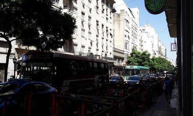 EDIFICIO EN BLOCK  CENTRO PORTEÑO  PERU Y AV BELGRANO