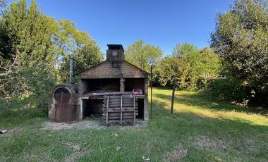 VENTA TERRENO INMENSO EN BAIGORRIA SOBRE AVENIDA