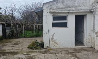 Casa en venta - 3 Dormitorios 2 Baño - Mar del Plata