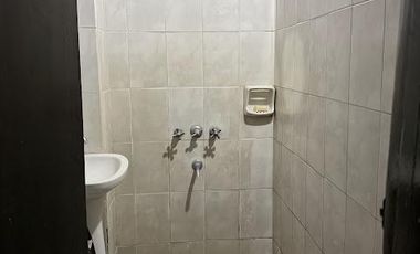 Dirección: Darragueira N° 234, entre Guido Spano y Pereyra Lucena,