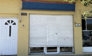 Dirección: Darragueira N° 234, entre Guido Spano y Pereyra Lucena,