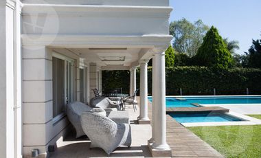 Casa en venta - Barrio Echeverria Del Lago, Canning