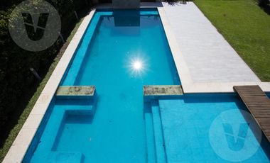 Casa en venta - Barrio Echeverria Del Lago, Canning