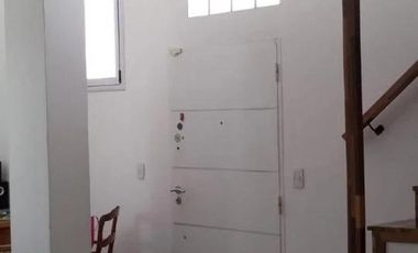 Edificio Comercial en alquiler - 10 Ambientes - Saavedra