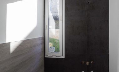 Casa en venta y alquiler - Barrio Santa Juana, Canning