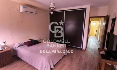Casa 3 dormitorios en Colastiné, quincho, pileta y amplio terreno