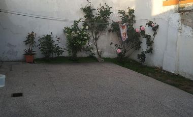 Casa en venta - 3 Dormitorios 2 Baños - Mar del Plata