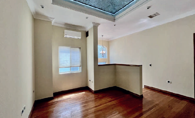 CASA EN VENTA CON USO DE OFICINA EN OBISPADO $12,500,000