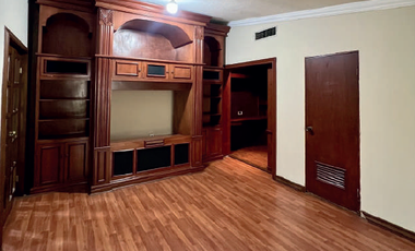 CASA EN VENTA CON USO DE OFICINA EN OBISPADO $12,500,000