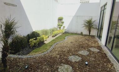 CASA CON AMPLIACION  EN VENTA BOSQUES DE ICA ZINACANTEPEC