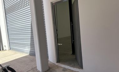 BODEGA FRACCIONES DEL ALTO LEON RENTA