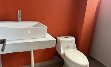 BODEGA FRACCIONES DEL ALTO LEON RENTA