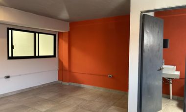 BODEGA FRACCIONES DEL ALTO LEON RENTA