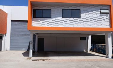 BODEGA FRACCIONES DEL ALTO LEON RENTA